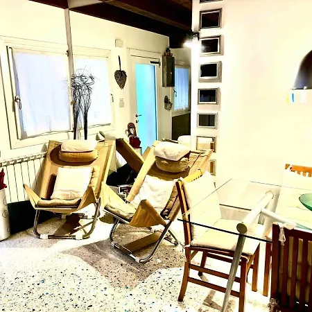 בית נופש Indipendent House In