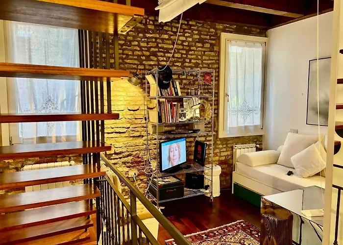 Indipendent House In * 威尼斯